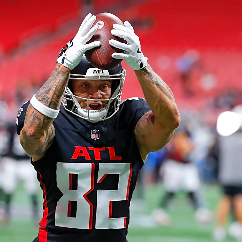 Former Falcons WR signing with Carolina Panthers