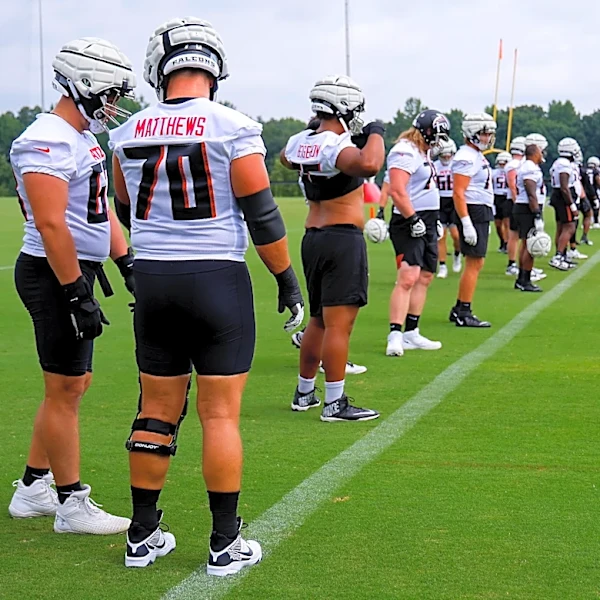 Falcons offensive line earns strong ranking going into 2026 season