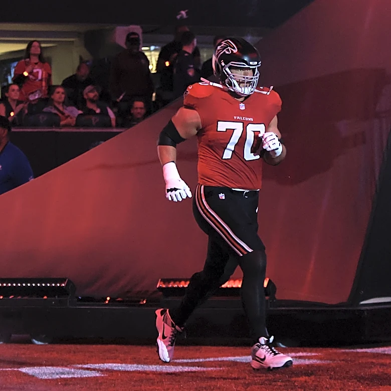 Falcons crack the top 10 in PFF's offensive line rankings