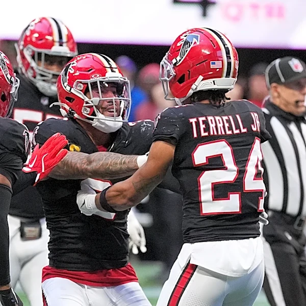 Jessie Bates has 'nothing but confidence' in Falcons after monster win