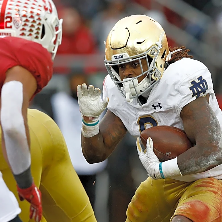 Former Notre Dame running back takes job coaching high school football