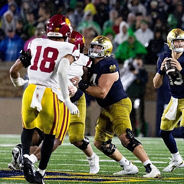 Notre Dame should be excited with new Topps set featuring CJ Carr