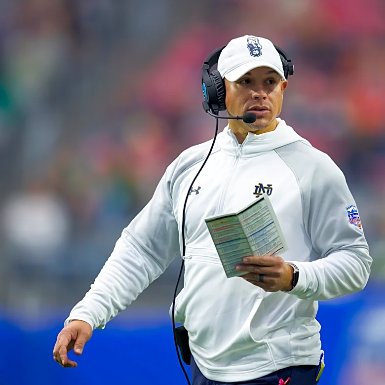 Former Notre Dame assistant is Bear Bryant National Coach of the Week