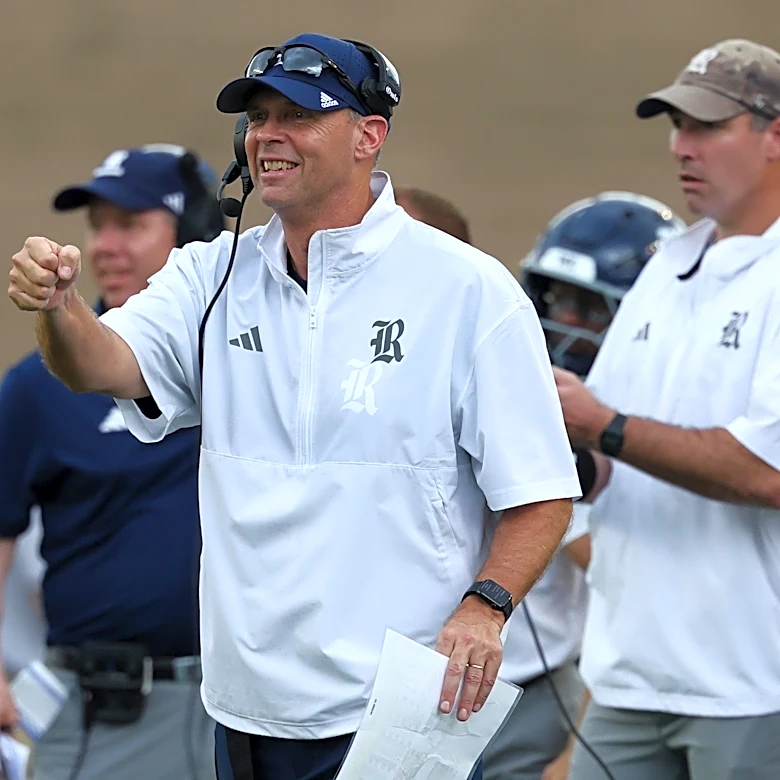 Breakdown of the Rice quarterback that Notre Dame faces on Saturday