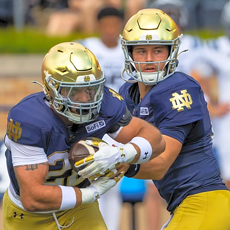 Watch Notre Dame quarterback CJ Carr seal the win over Michigan State