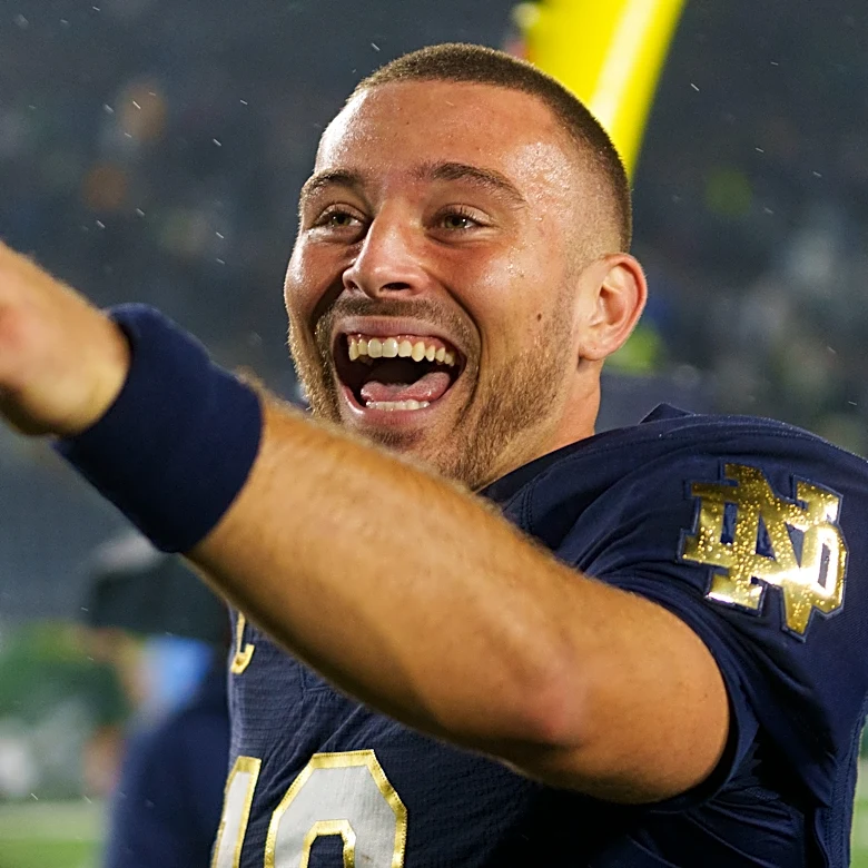 Notre Dame CJ Carr near top of PFF’s highest graded 2026 quarterbacks