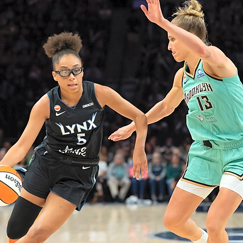 Olivia Miles shares rare accomplishment with NBA legend Larry Bird