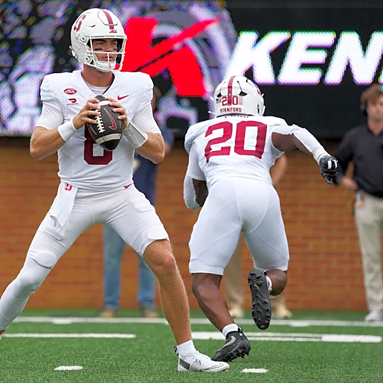 Cardinal at Irish: A look at the Stanford’s starting QB Davis Warren