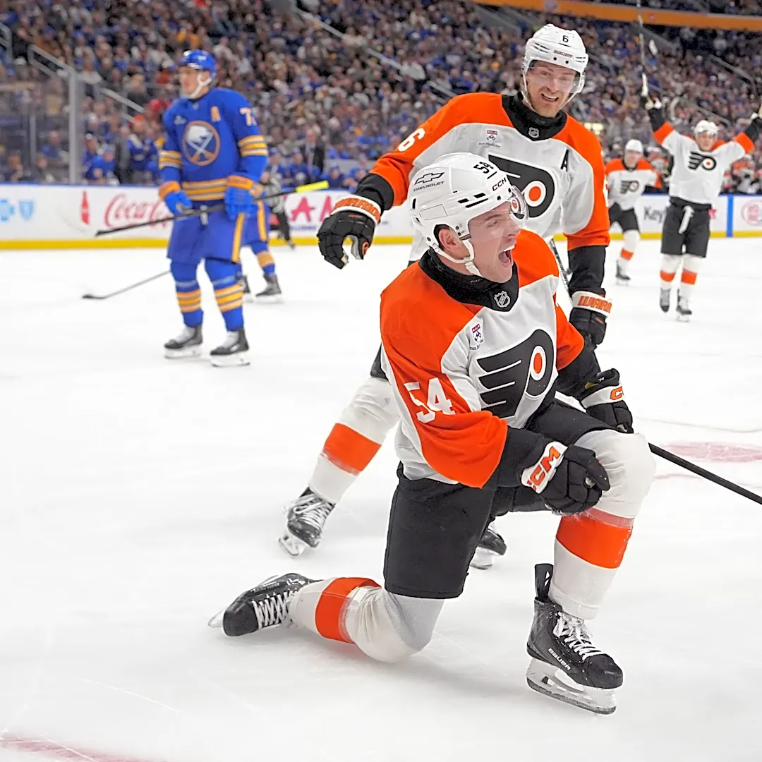 Former Notre Dame right wing scores first two NHL goals with Flyers