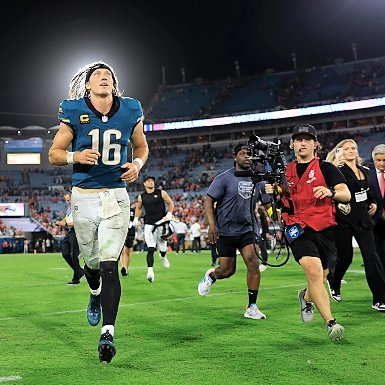 Trevor Lawrence enters Jaguars training camp with calmness to game