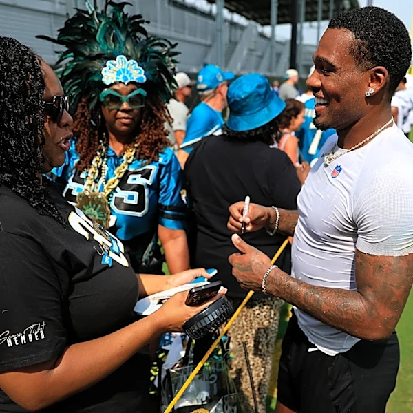 CB Jarrian Jones shines with two INTs on Day 3 of Jaguars camp