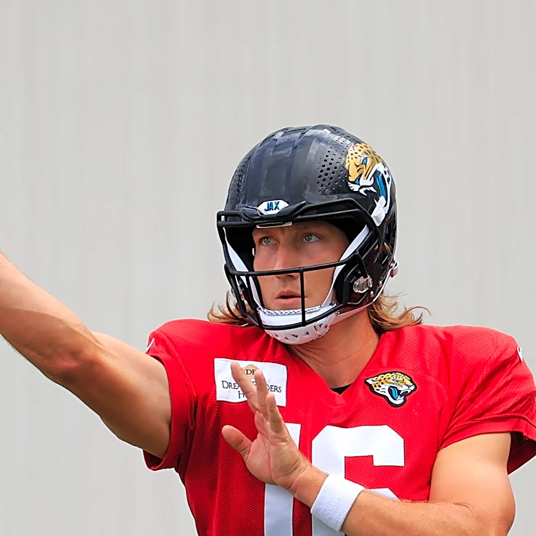 Will Jaguars make playoffs in 2026? This NFL expert has them just shy