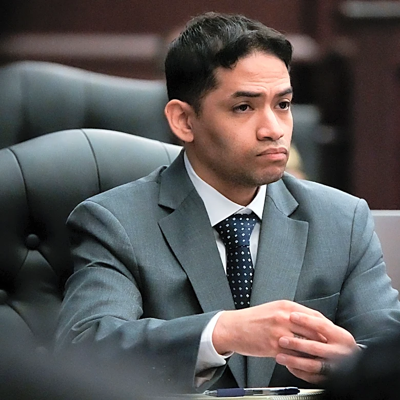 Live updates: Trial begins for conspiracy to kill Jared Bridegan