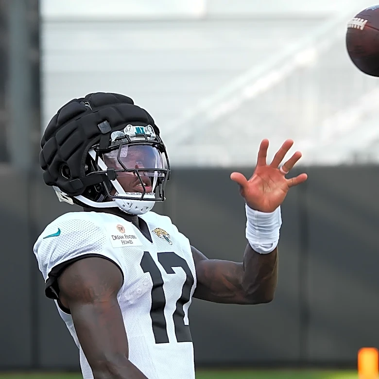 Jaguars WR/CB Travis Hunter gets heaviest workload of camp with 37 plays