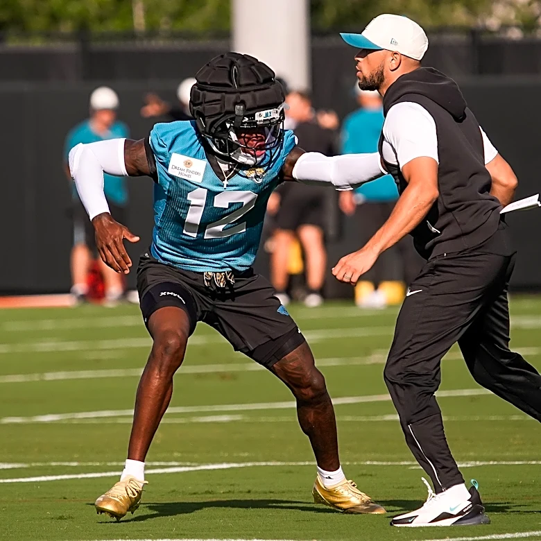 Why Travis Hunter's defensive workload ramped up for Jaguars