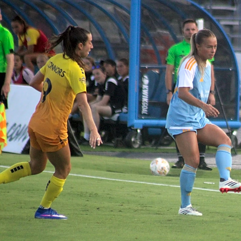 Roar: Sporting Jax women win home soccer, roll out reptilian mascot
