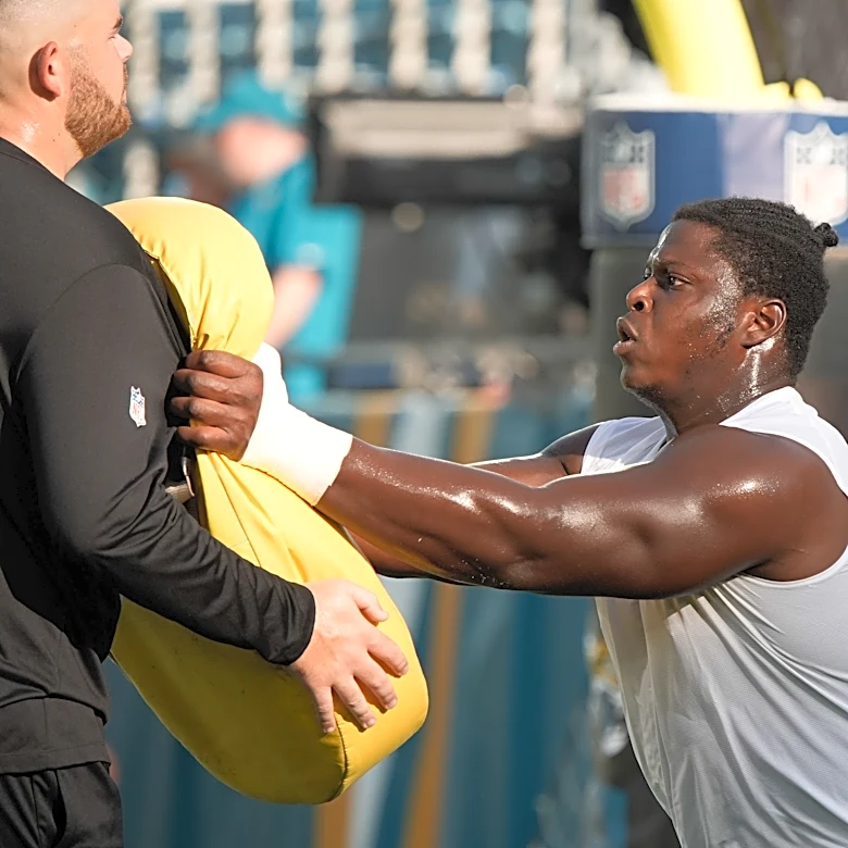 Jacksonville Jaguars rookie Emmanuel Pregnon's business decision pays off
