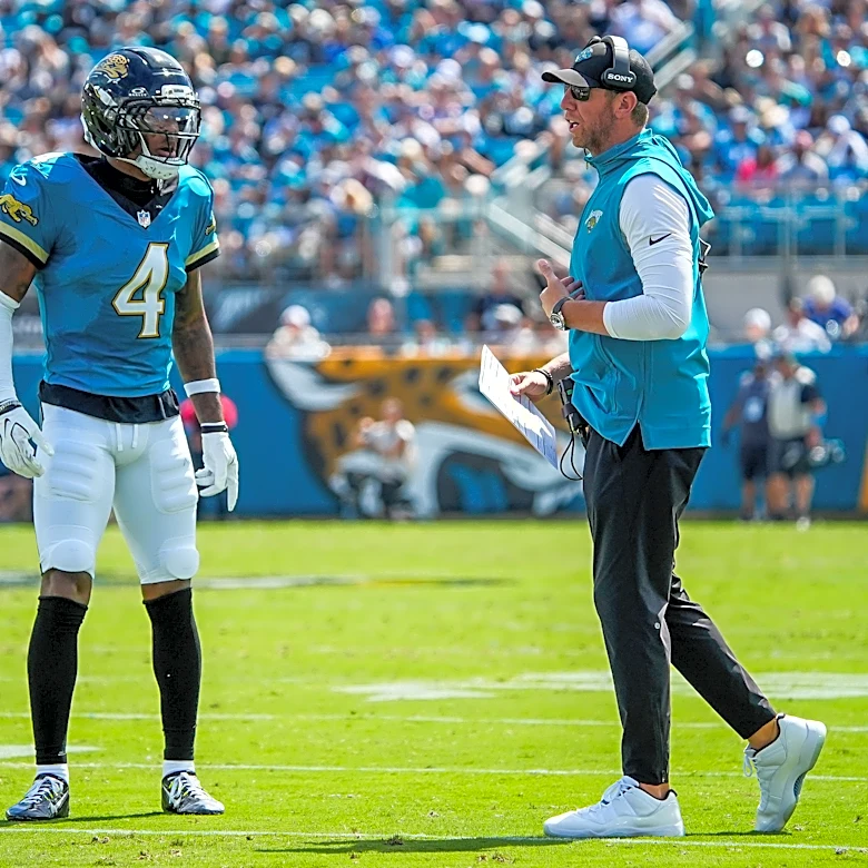 Jacksonville 'Jaguars DNA' pops up on defense vs. Patriots, Drake Maye