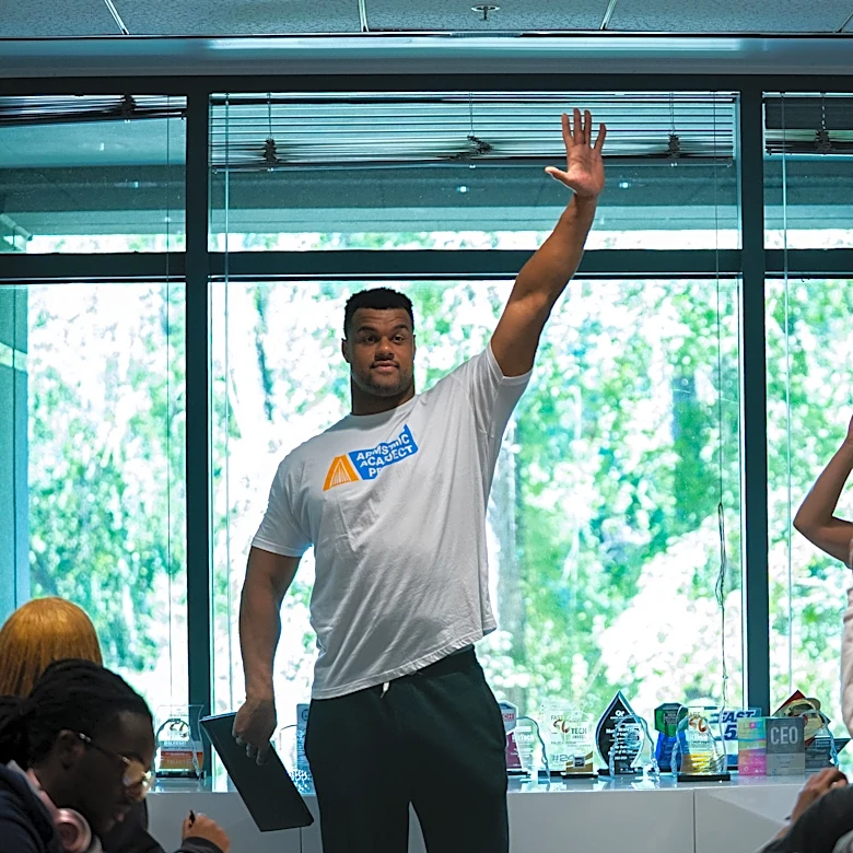 Arik Armstead sponsors career camp for youth in Northeast Florida