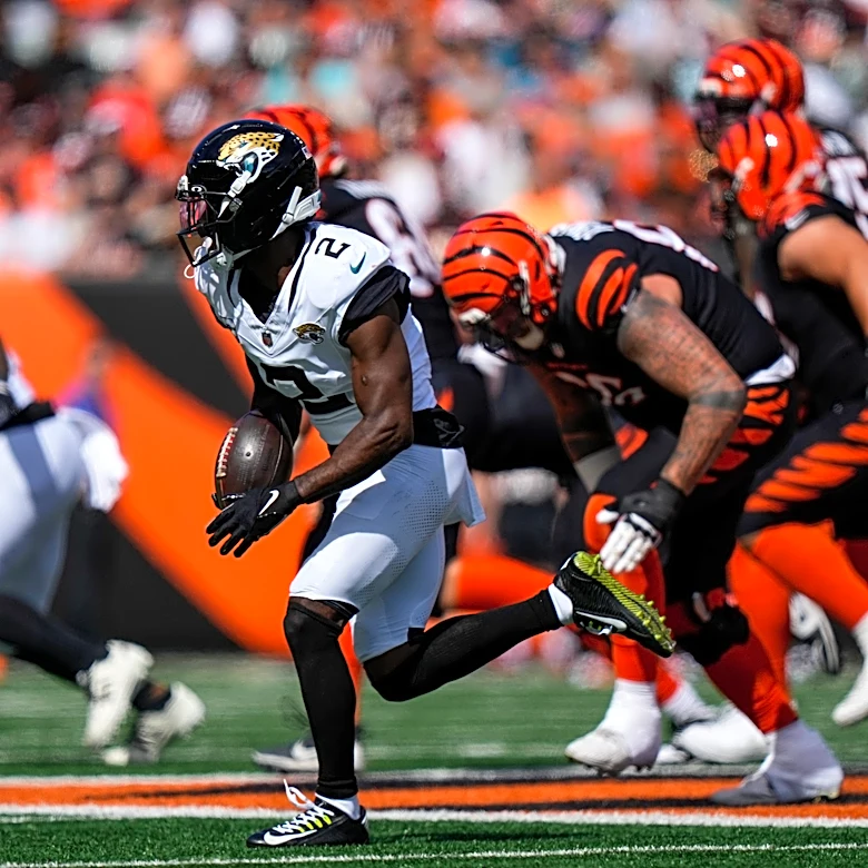 Jaguars defense comes through with takeaways in 22-17 win over Bengals