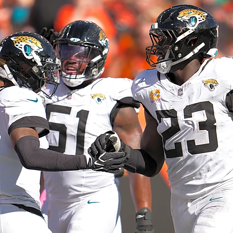 Jaguars linebacker Foye Oluokun named AFC defensive player of the week