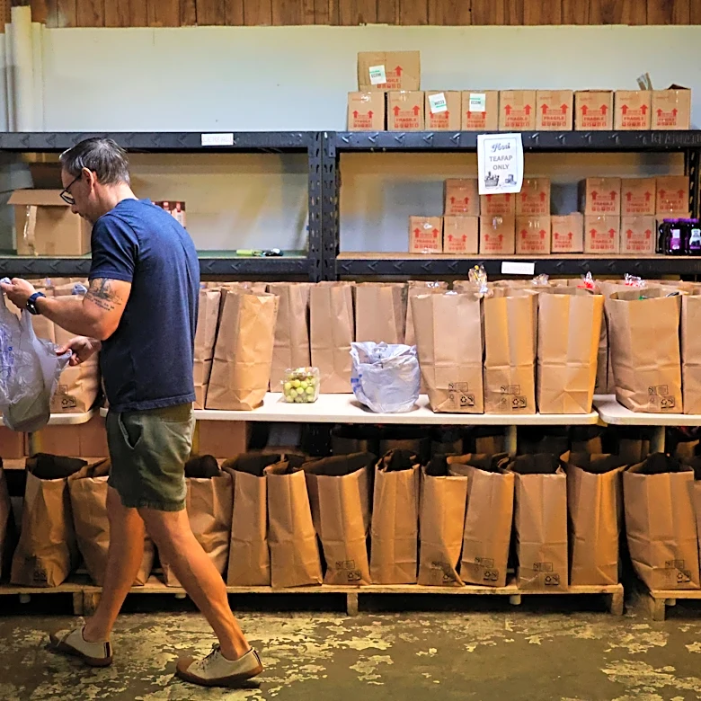 Ripple effect of SNAP cuts overwhelms nonprofits, food pantries