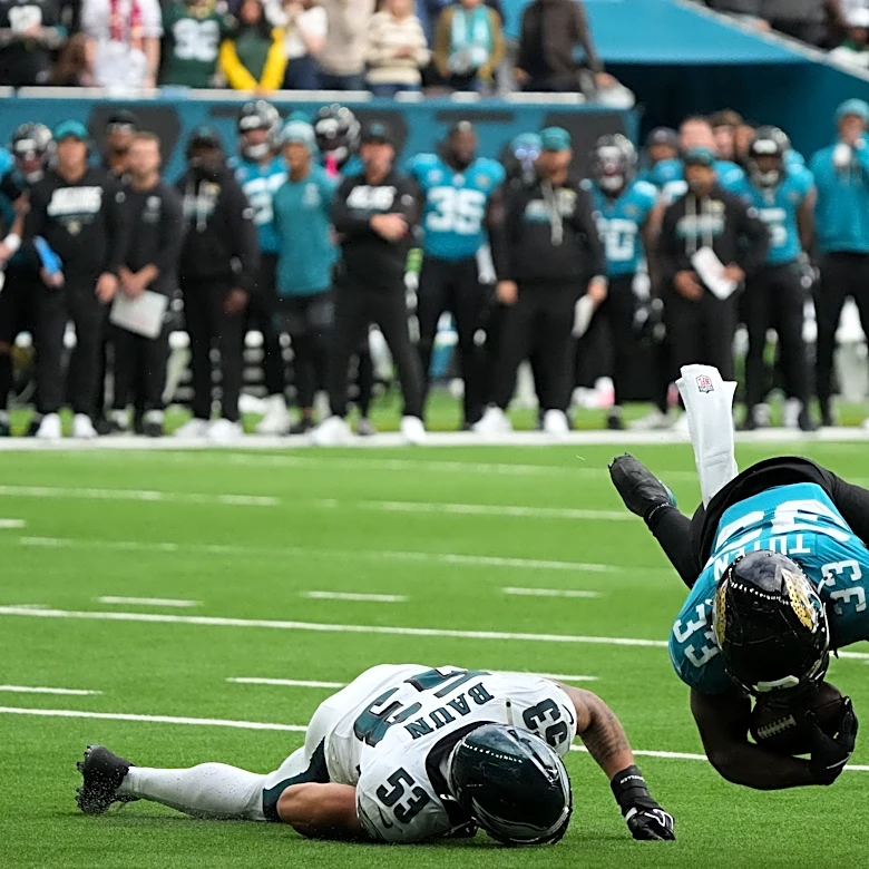 Big plays help Liam Coen overcome lackluster day in Jaguars win