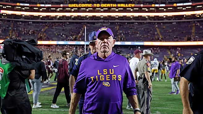 Brian Kelly predicts perfect Notre Dame season with no bias whatsoever