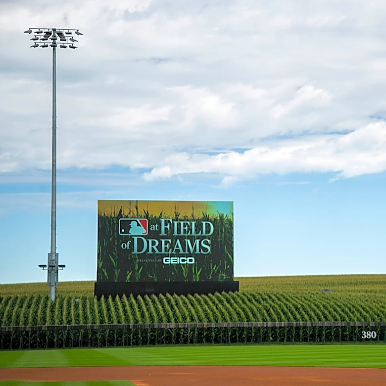 Why isn’t the MLB Field of Dreams Game on Fox this year?