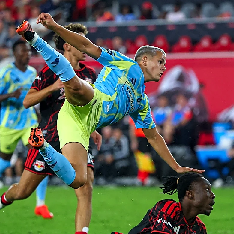 16-year-old Cavan Sullivan's sensational goal had fans hyping up the USMNT prospect