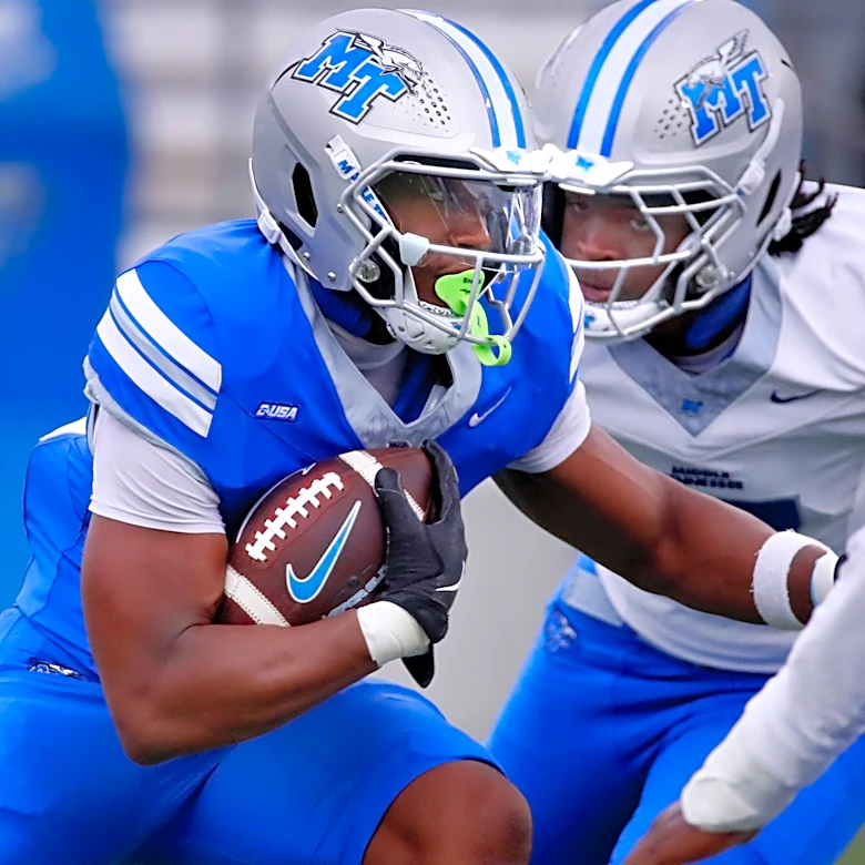 Dolly Parton college football memorials continue with Middle Tennessee jersey patch