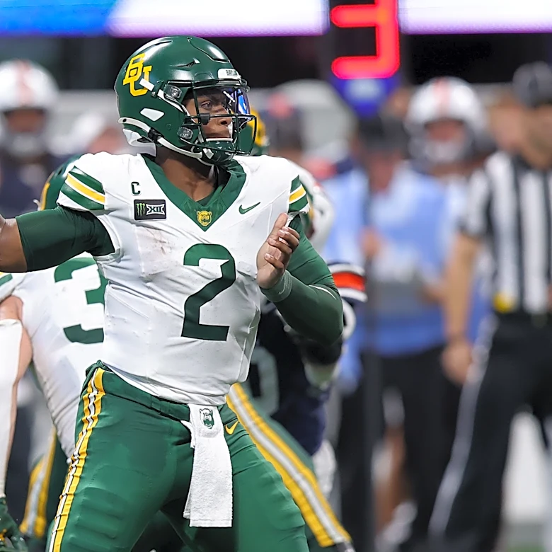 DJ Lagway injury update: Baylor QB helped off field at halftime