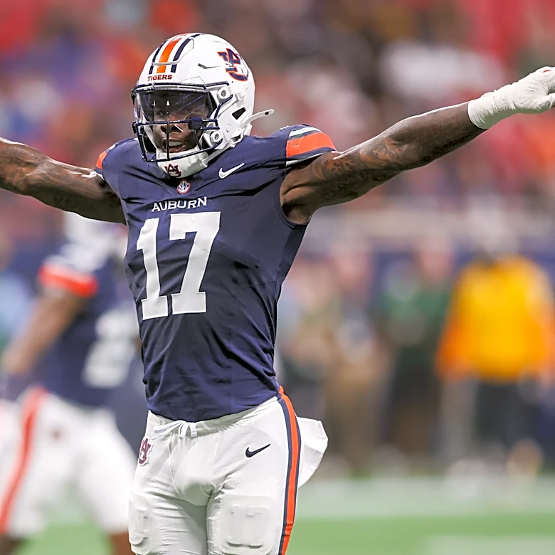 Joe Tessitore went wild in iconic call of Auburn-Baylor