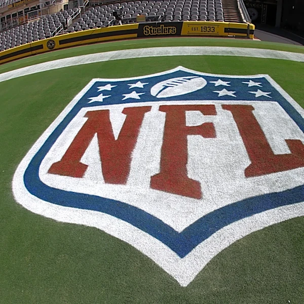 Are there NFL games today on Sunday for Week 1?