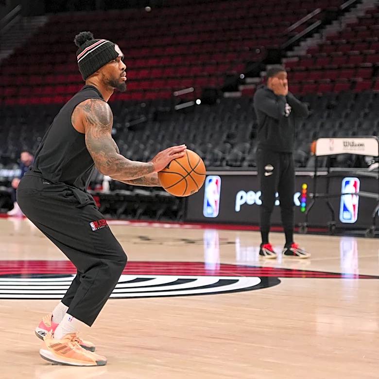 Damian Lillard is putting NBA on notice with unprecedented shooting, warns Draymond