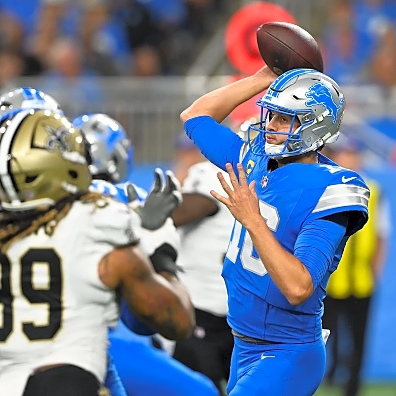 Jared Goff's fumble being overturned due to his 'intent' left NFL fans baffled