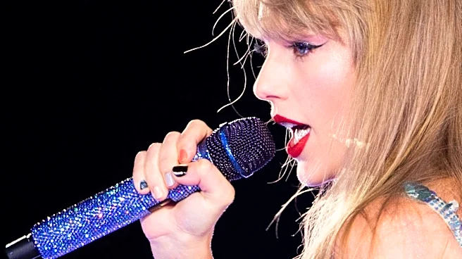 Taylor Swift and Tom Cruise chatted at the Broncos-Chiefs MNF game