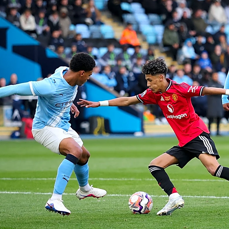 Why did JJ Gabriel ask to leave Manchester United?