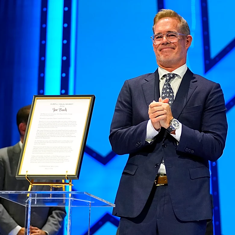 Joe Buck just got a massive new ESPN contract with a raise: Report