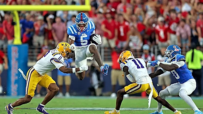 Kewan Lacy injury update: Ole Miss star RB leaves LSU game