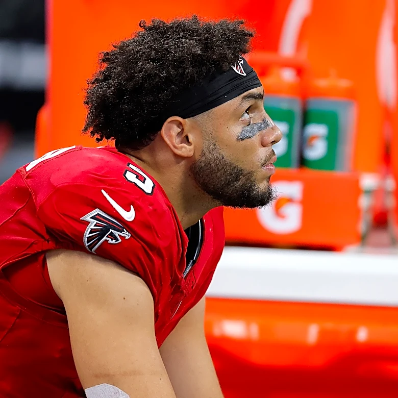 Drake London explained what happened in his verbal altercation with Falcons fan