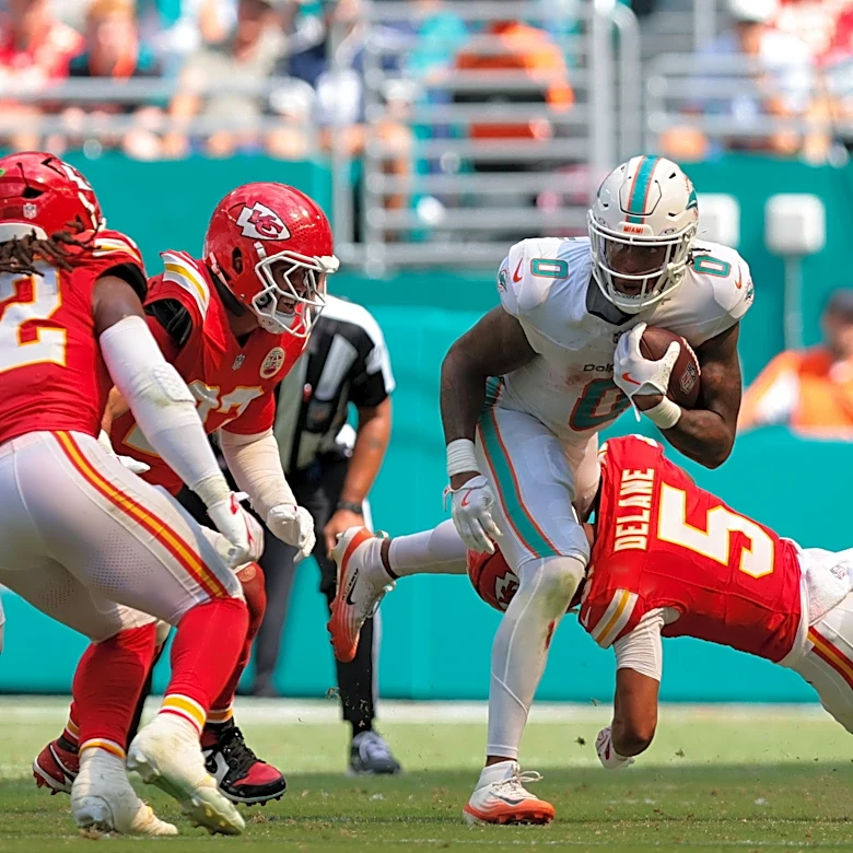 Fantasy football waiver wire Week 4: Add/drop candidates from Ollie Gordon to Chris Bell
