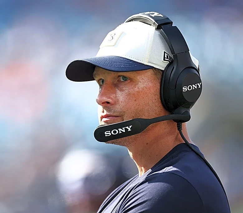 Who should start at QB for Bears in Week 4? Whoever Ben Johnson wants