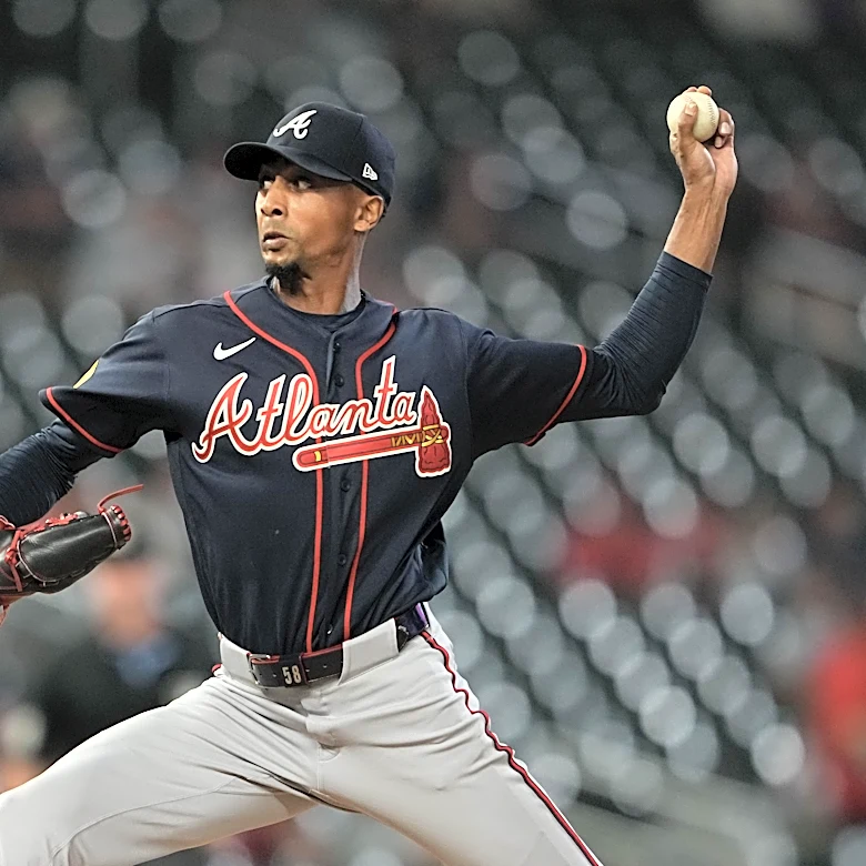 What is the Braves' pitching plan for NL Wild Card Game 3 vs. the Phillies?