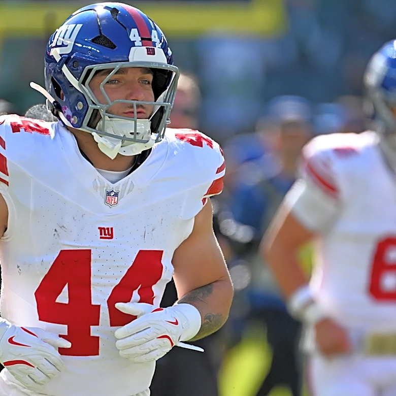 Did Cam Skattebo accidentally headbutt J.J. McCarthy in Giants mix-up?