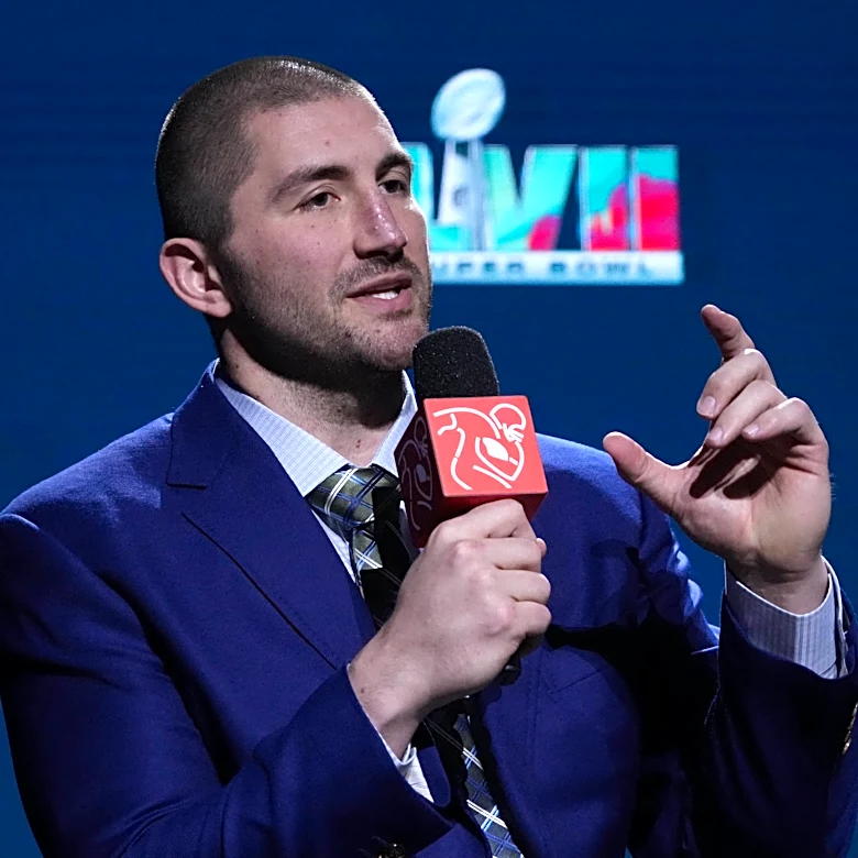 NFLPA director vehemently condemned NFL official who swore at Trey McBride