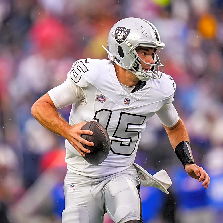 Klint Kubiak offers definitive answer on Fernando Mendoza/Kirk Cousins QB controversy