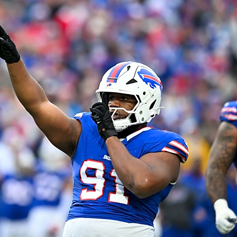 When is Ed Oliver coming back to the Bills?