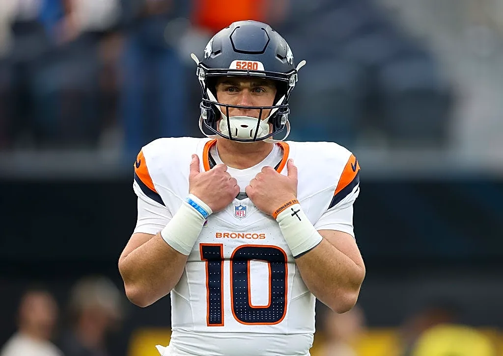 Bo Nix thinks he isn't playing any differently for Broncos. That’s the exact problem