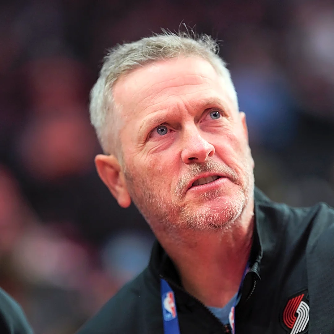 Trail Blazers owner’s latest cheap move is treating new TV announcer like a rental